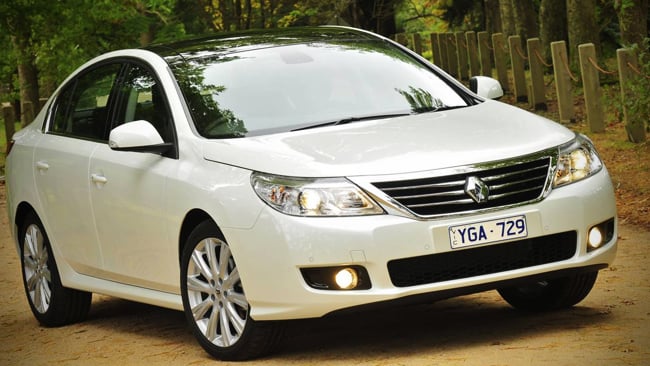 Launched – Renault Latitude