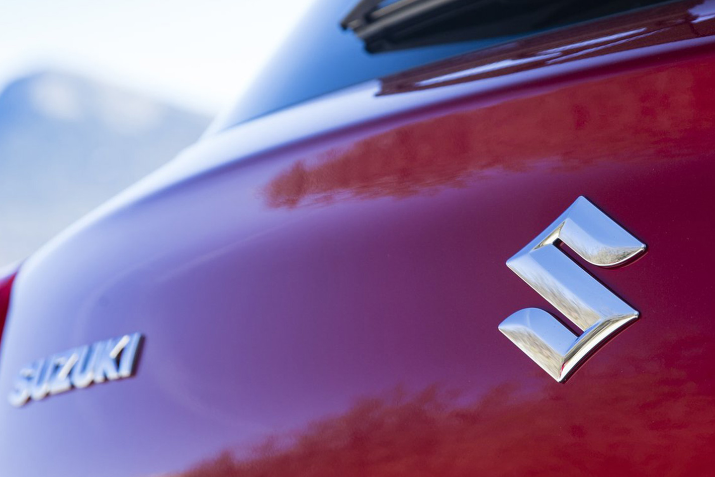 Suzuki Swift badge