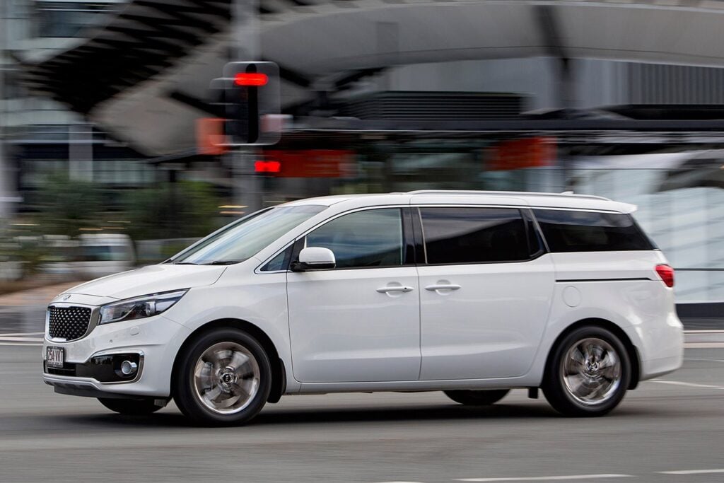 Kia Carnival review test drive