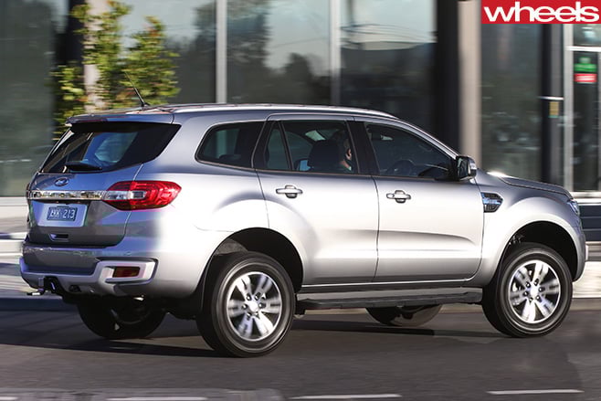 2017 Ford Everest RWD