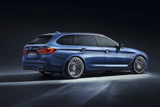 2017 Alpina B5 touring rear