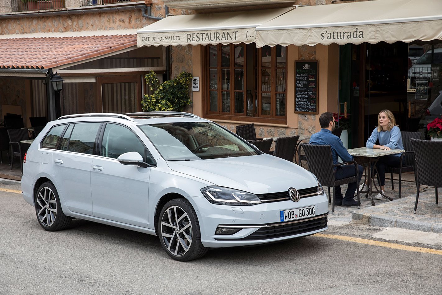 Nissan Qashqai vs Volkswagen Golf vs Subaru XV – Which Car Should I Buy As A New Parent?