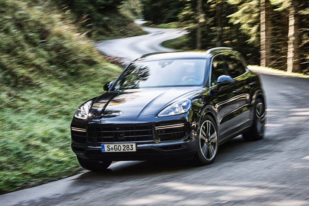 2018 Porsche Cayenne Turbo driving