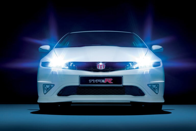 Why Hondas FN2 Type R was a backwards step from the EP3