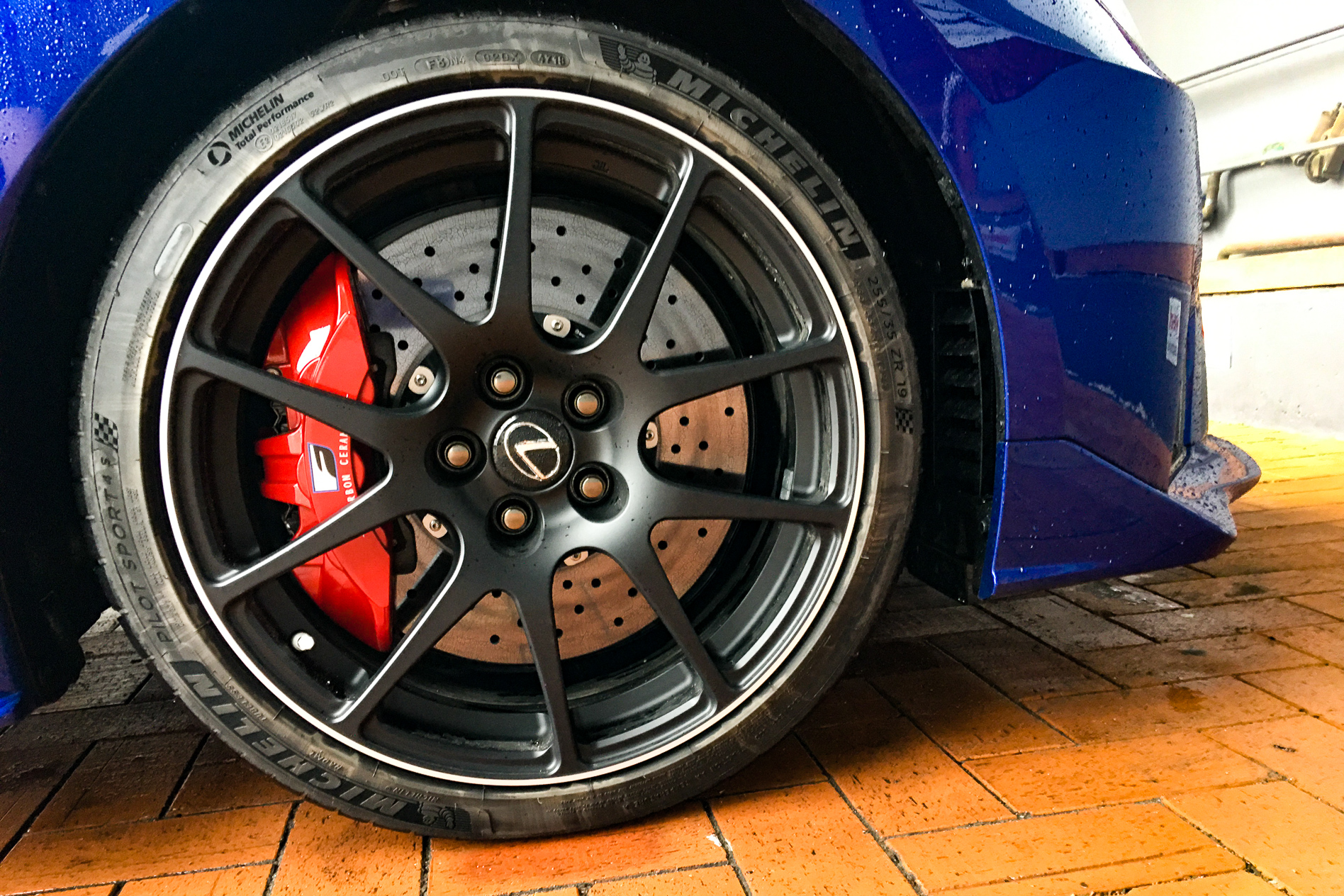 Lexus RC F 2019