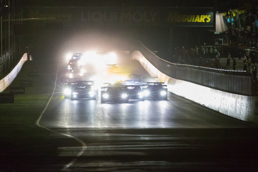 2017 Bathurst 12-Hour race at night