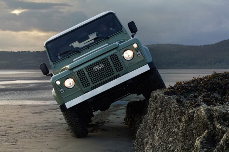 2016 Land Rover Defender Heritage 90 6MT