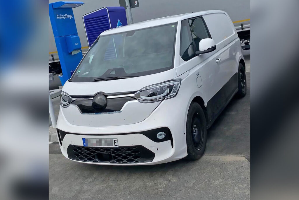 2022 Volkswagen ID Buzz, spied by instagram user @red.david