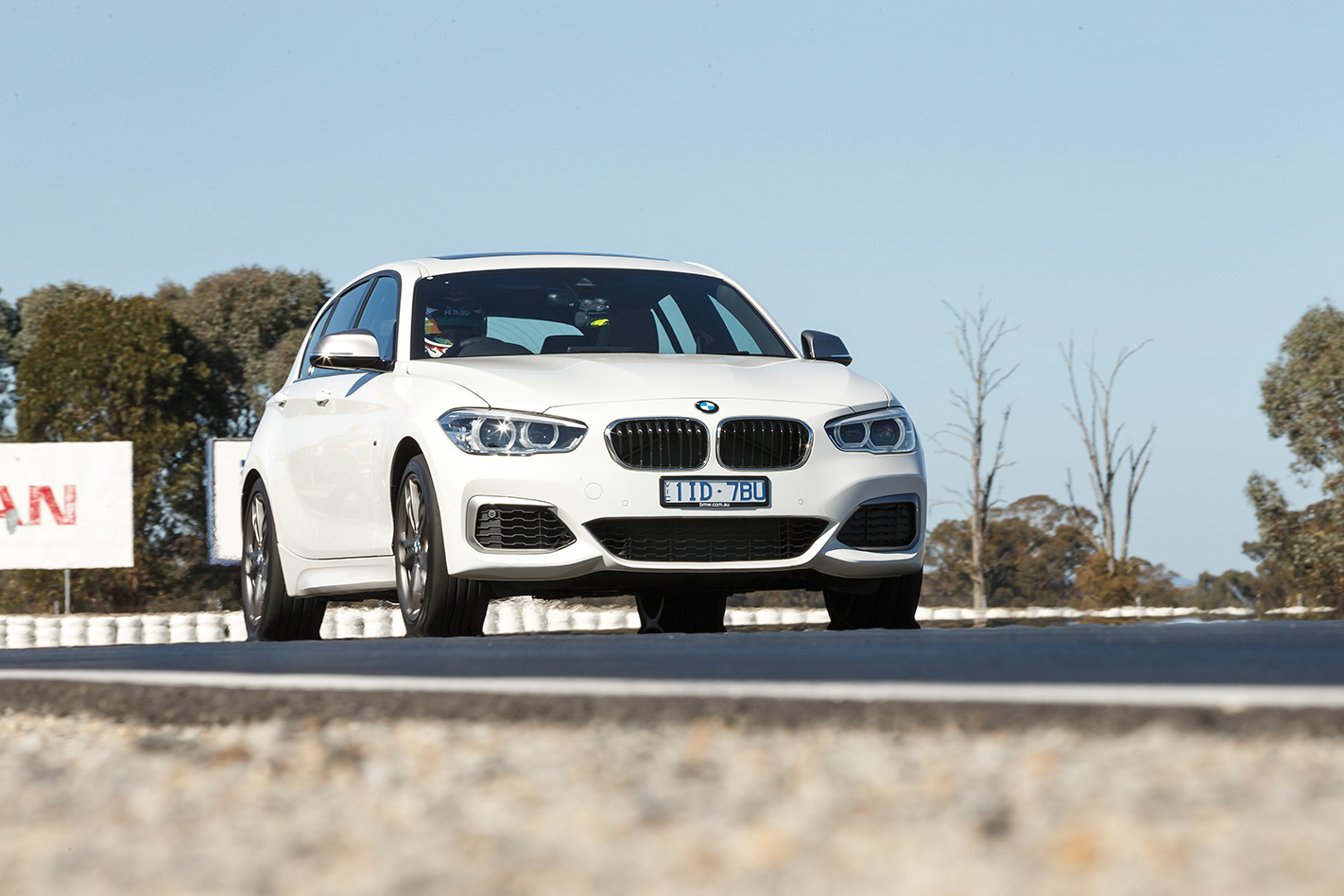 2017 BMW M140i front