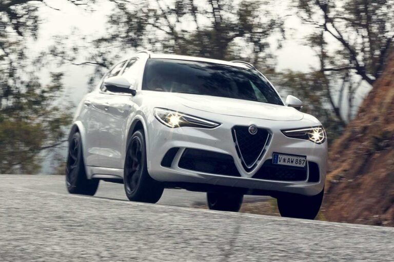 2019 Alfa Romeo Stelvio Q feature review