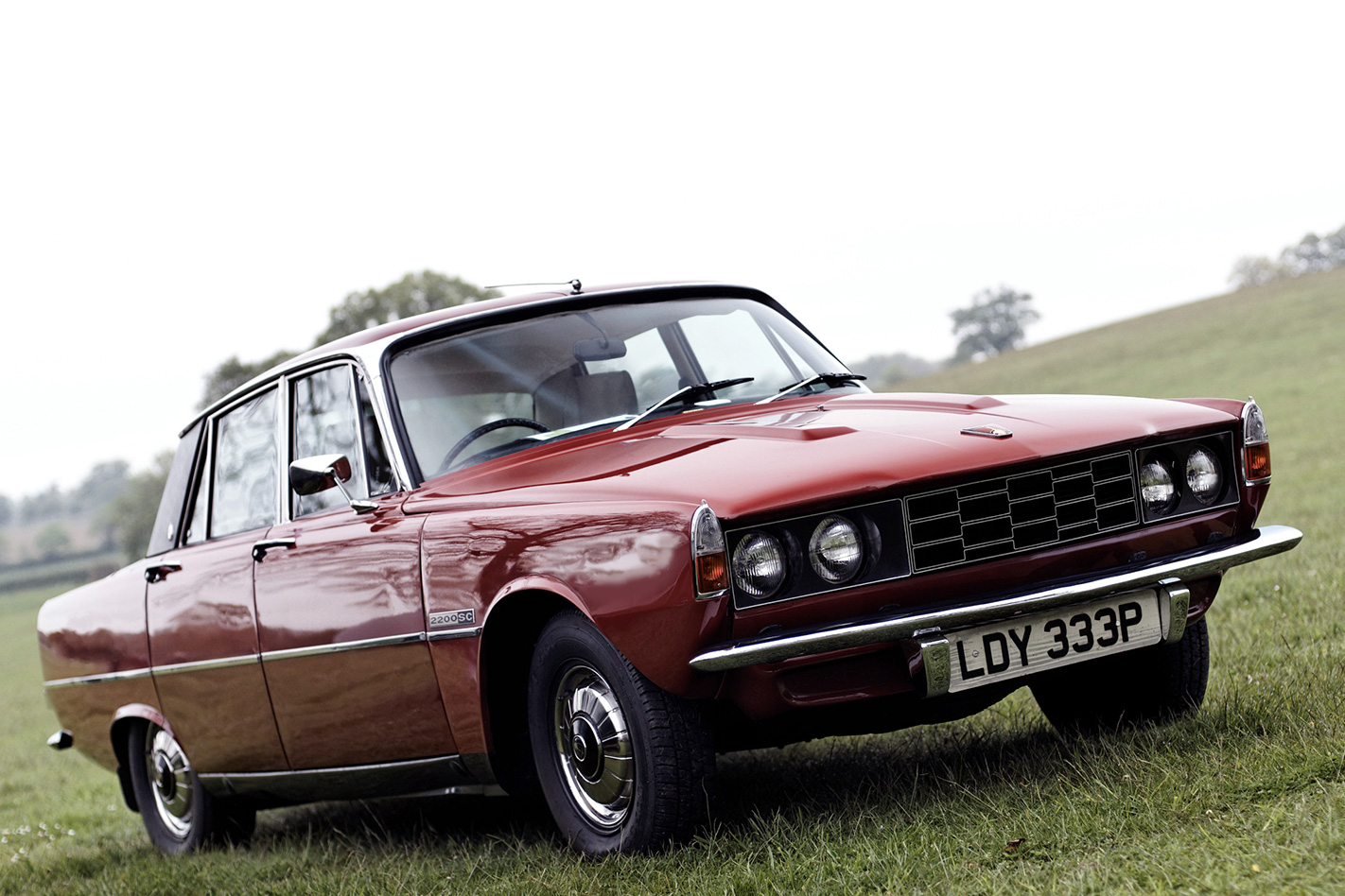 1973 Rover P6.jpg