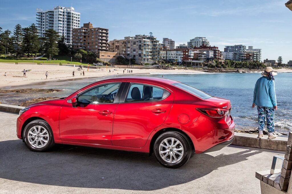 Mazda 2 sedan