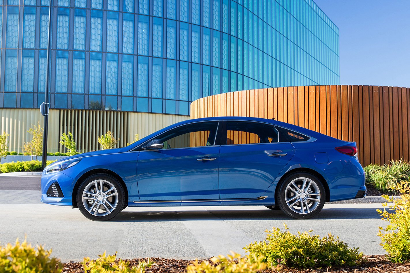 2018 Hyundai Sonata side