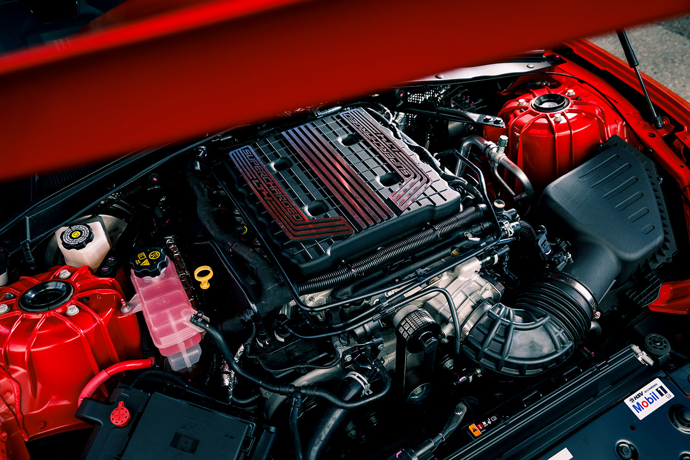 Chevrolet Camaro engine