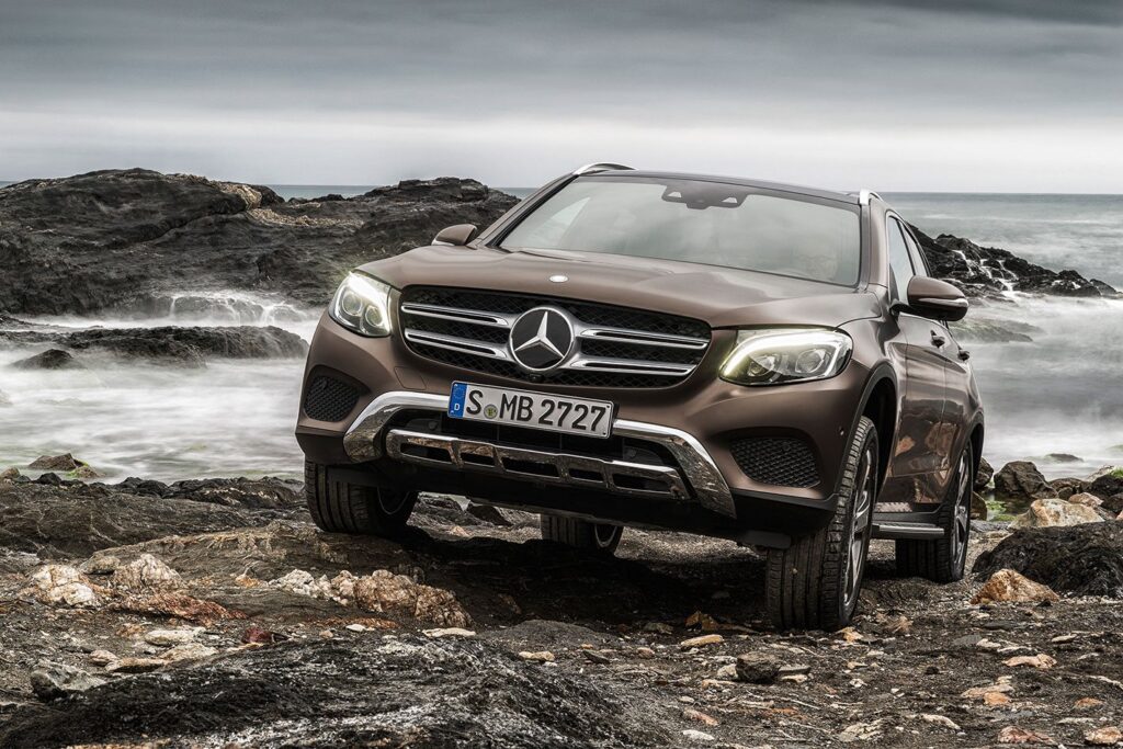 2015 Mercedes-Benz GLC first official pics