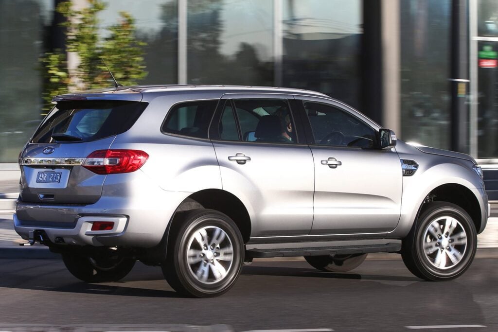2017 Ford Everest RWD