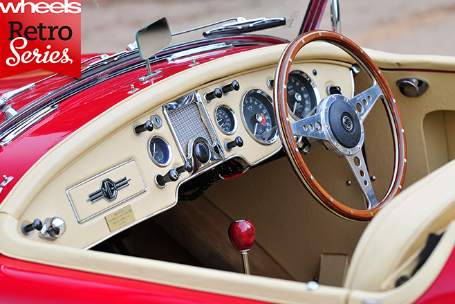 MG-A-Roadster -interior