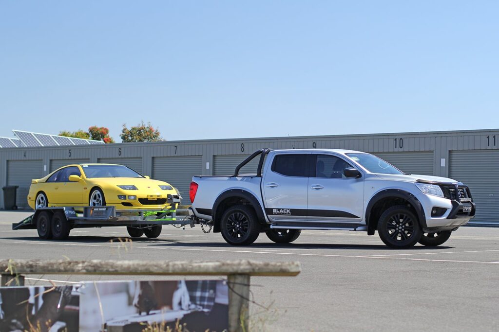 2019 Nissan Navara ST Black Edition