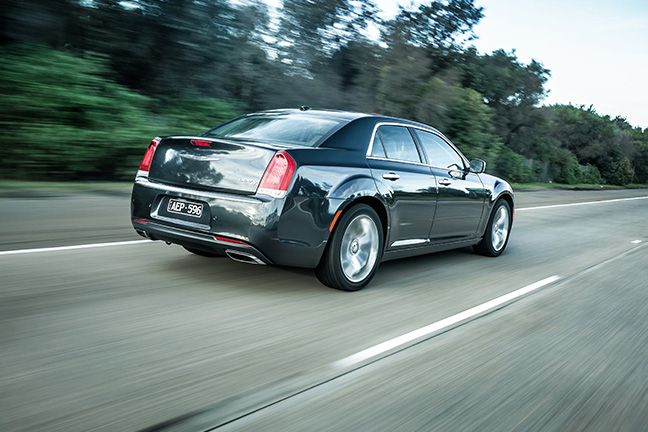 Chrysler -300-4