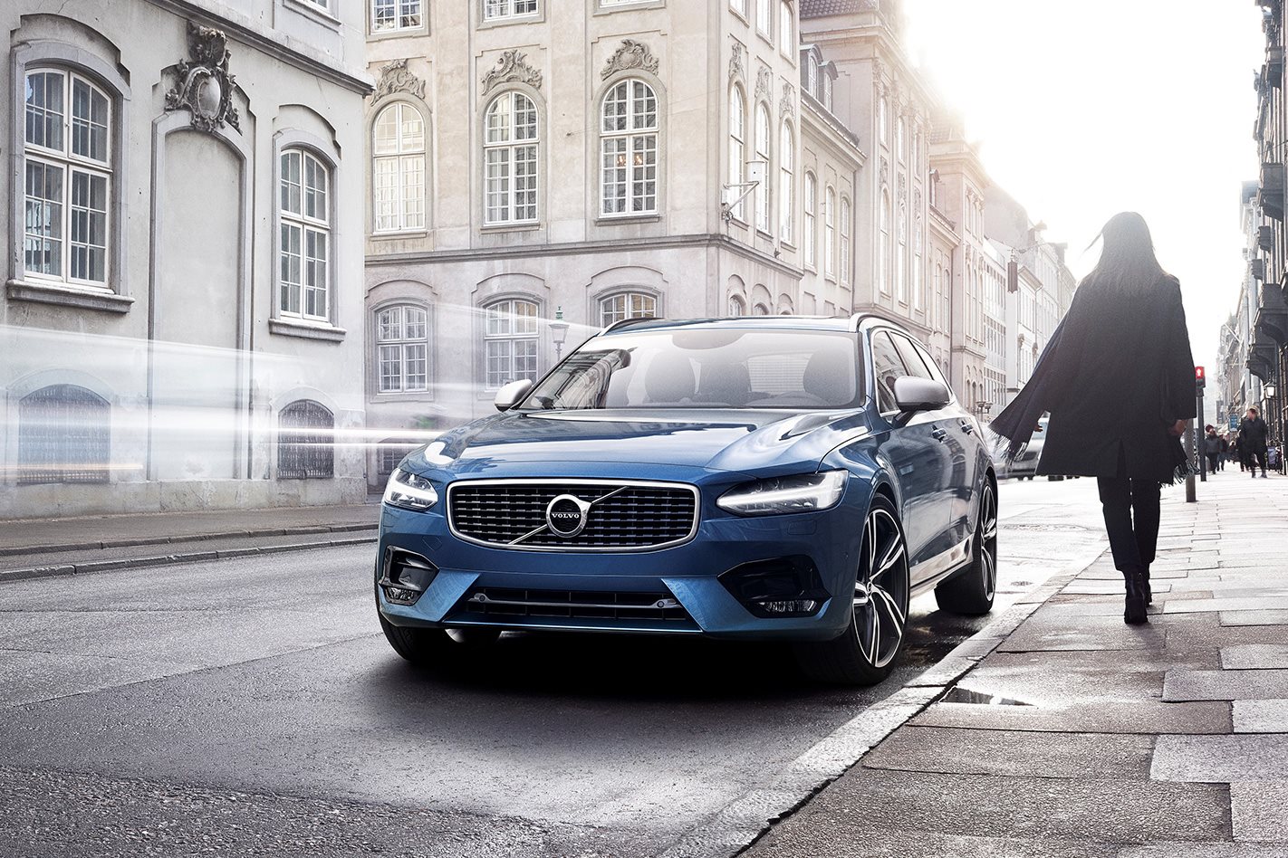 2017 Volvo S90 T6 R-Design arrives in Australia