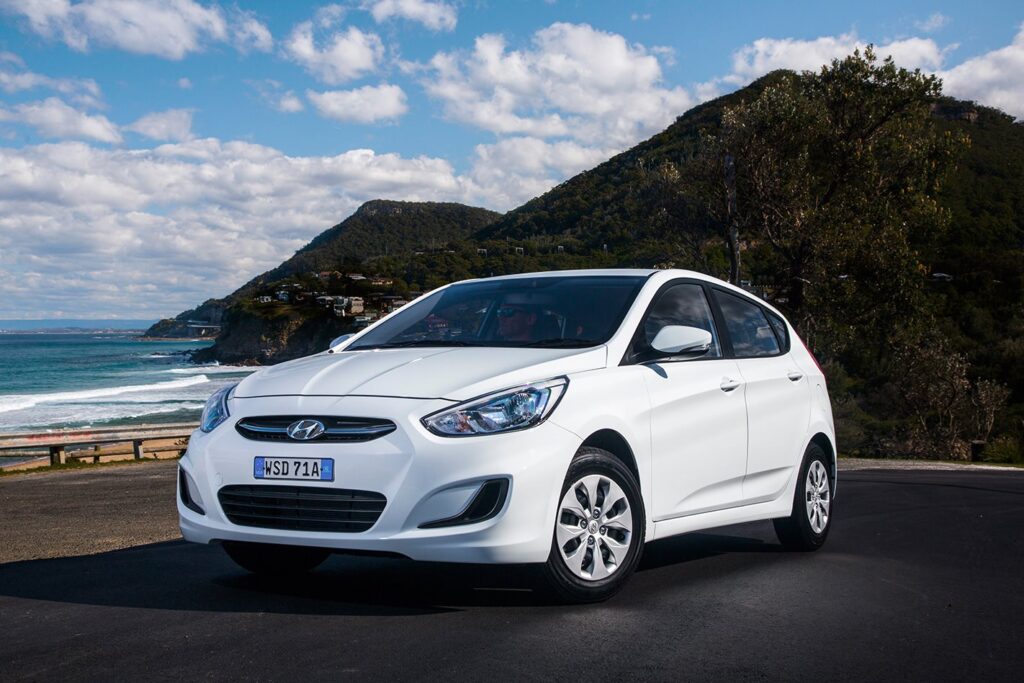 2017 Hyundai Accent: Which spec is best?