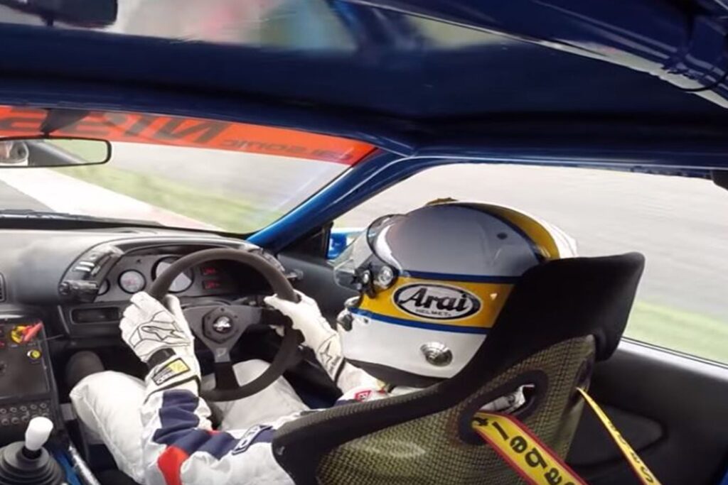 Nissan Calsonic R32 GTR Fuji