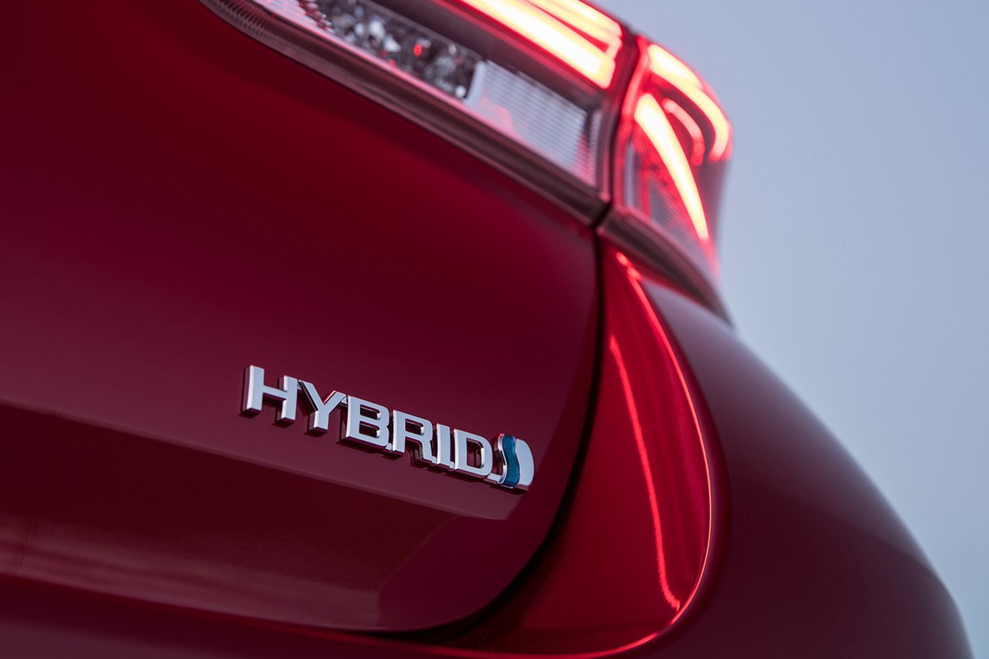 Hybrid badge