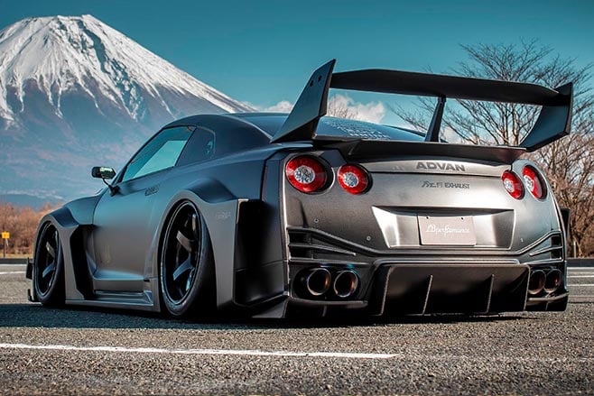 Liberty Walk R35 GT-R dry carbon