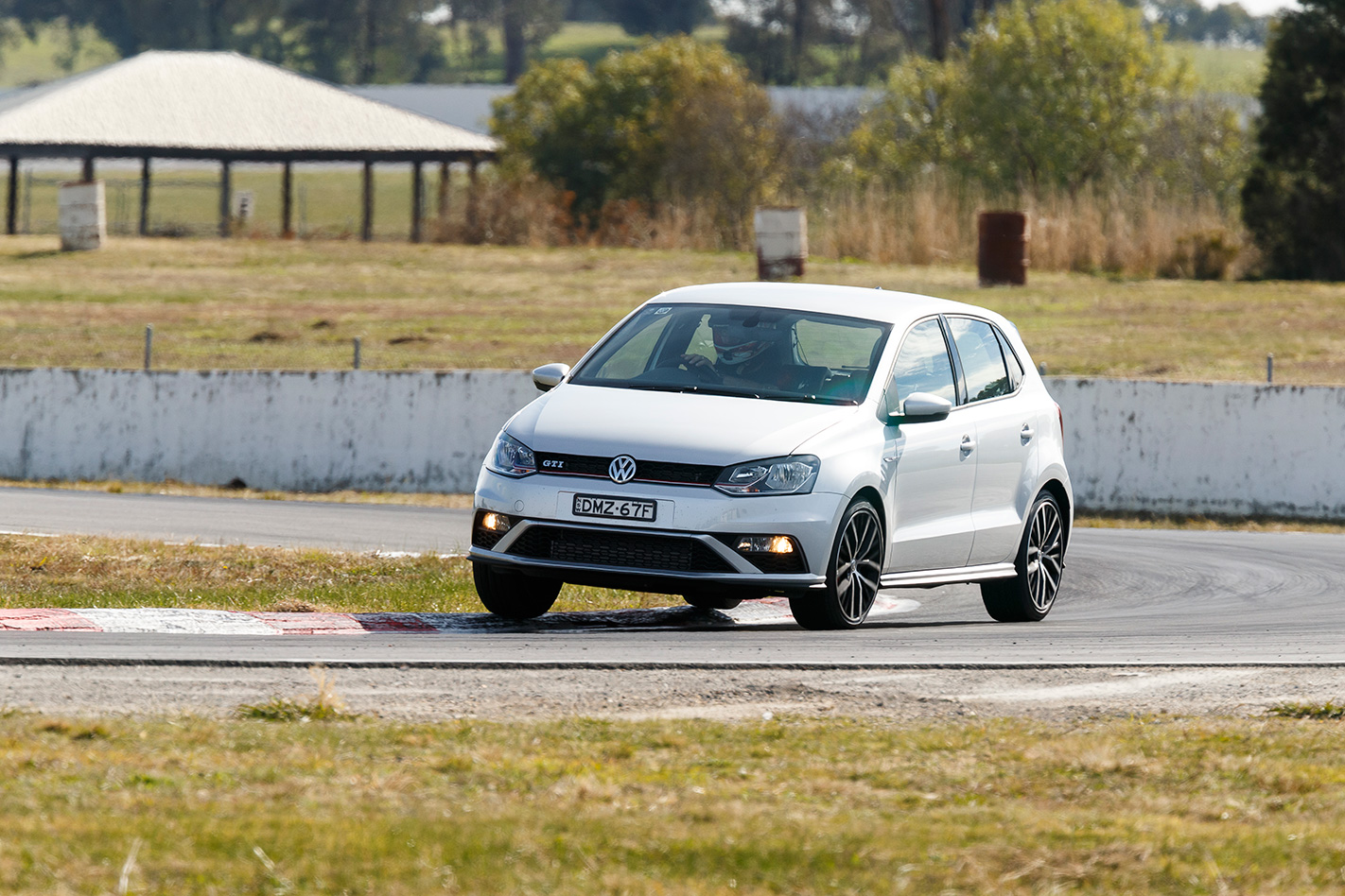 2017 Volkswagen Polo GTI steering.jpg