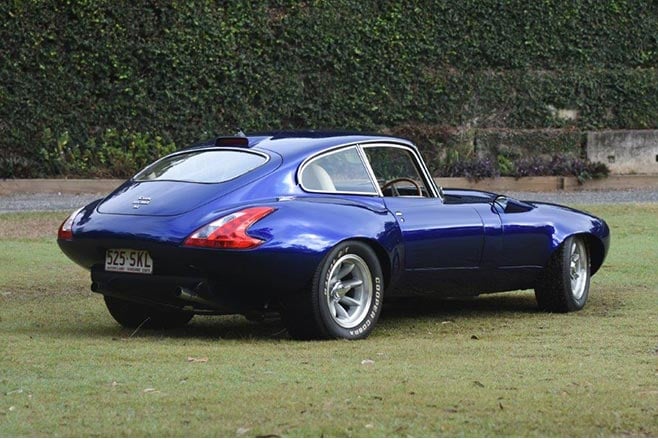Jaguar E-Type Nissan 370Z taillights