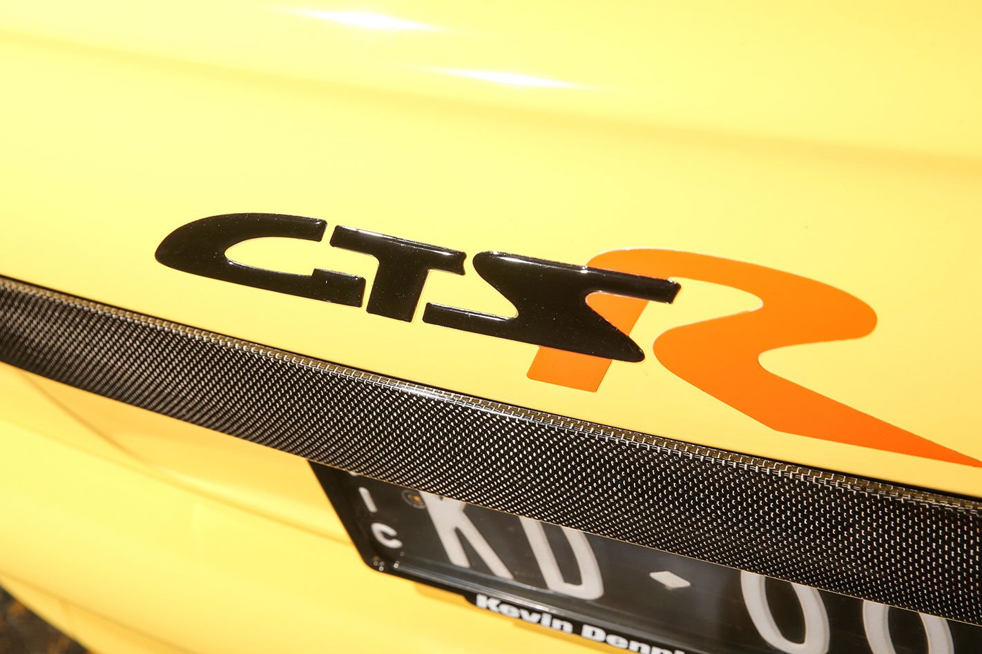 GTS R Label