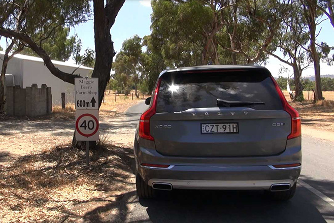 Volvo XC90 rear