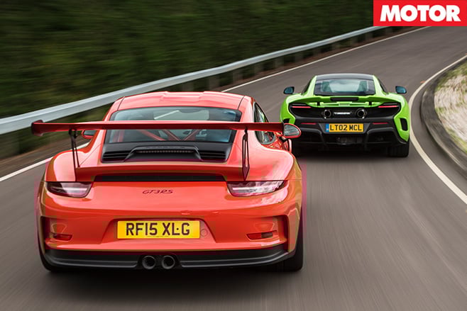 Porsche 911 gt3 rs vs mclaren 675LT driving