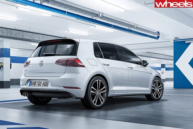 2017-Mk -7-5-Volkswagen -Golf -GTI-rear -side