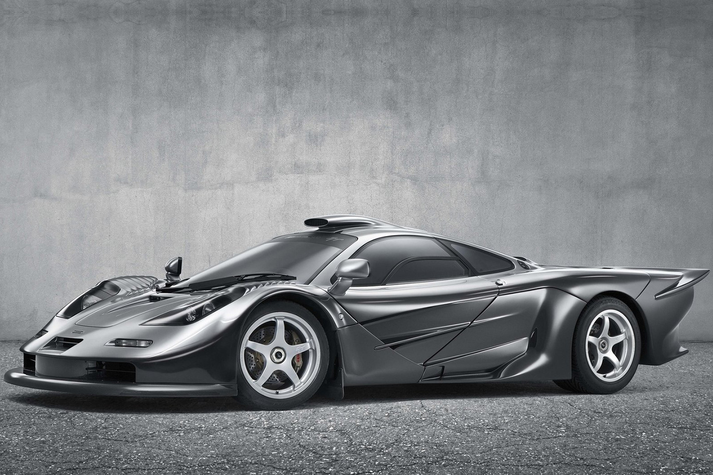 mclaren f1 gt