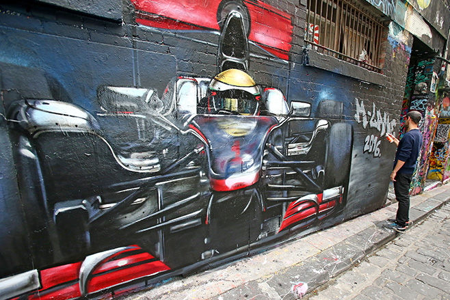 Cam Scale Hosier Lane Melbourne