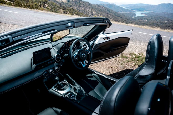 Mazda MX-5 GT RS interior