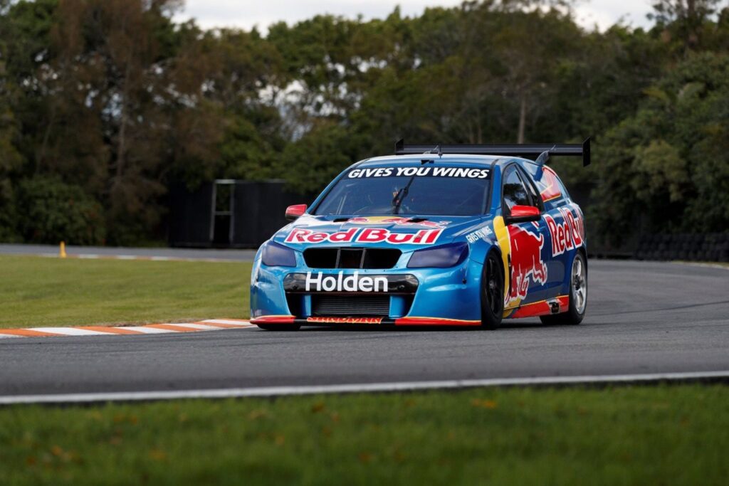 holden zb commodore supercar sandman