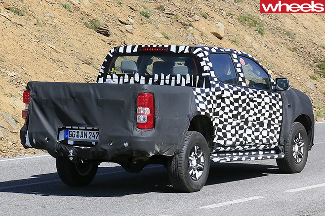 Holden -Colorado -spy -pic -rear
