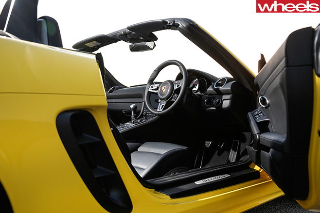 Porsche -Boxster -door -open
