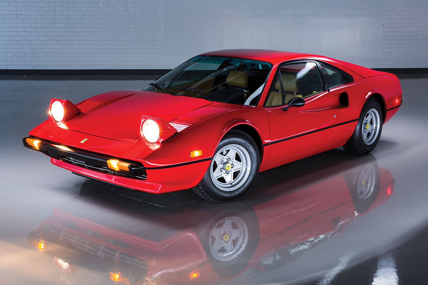 1976-Ferrari-308-GTB-front.jpg