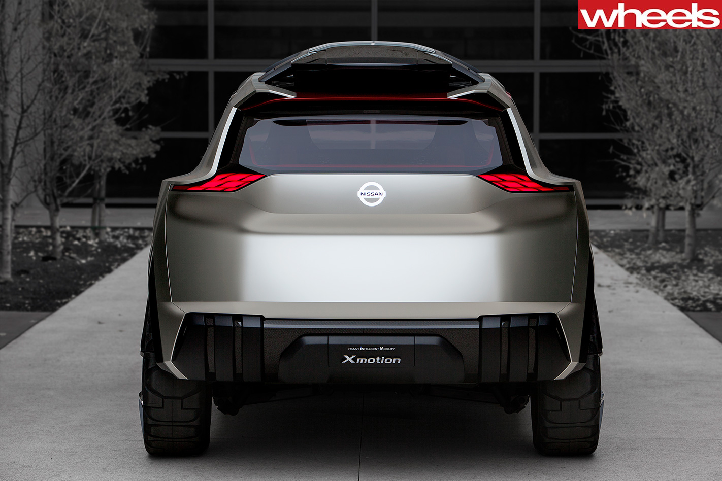 Nissan Xmotion concept
