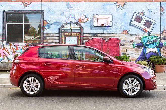 Peugeot -308-side
