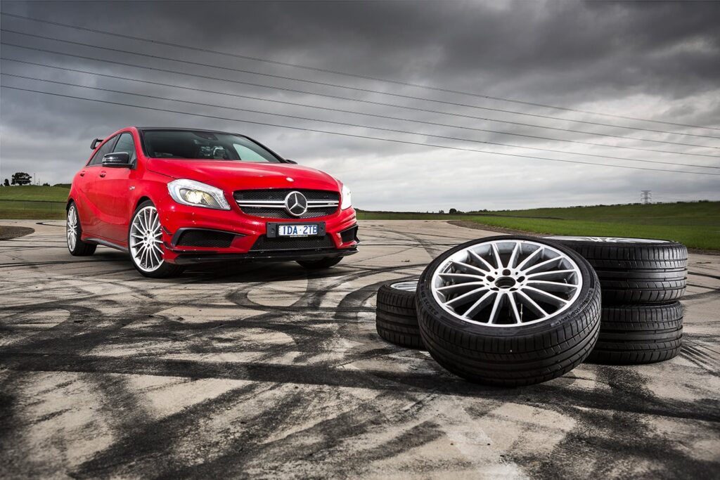 MOTOR Tyre Test 2015