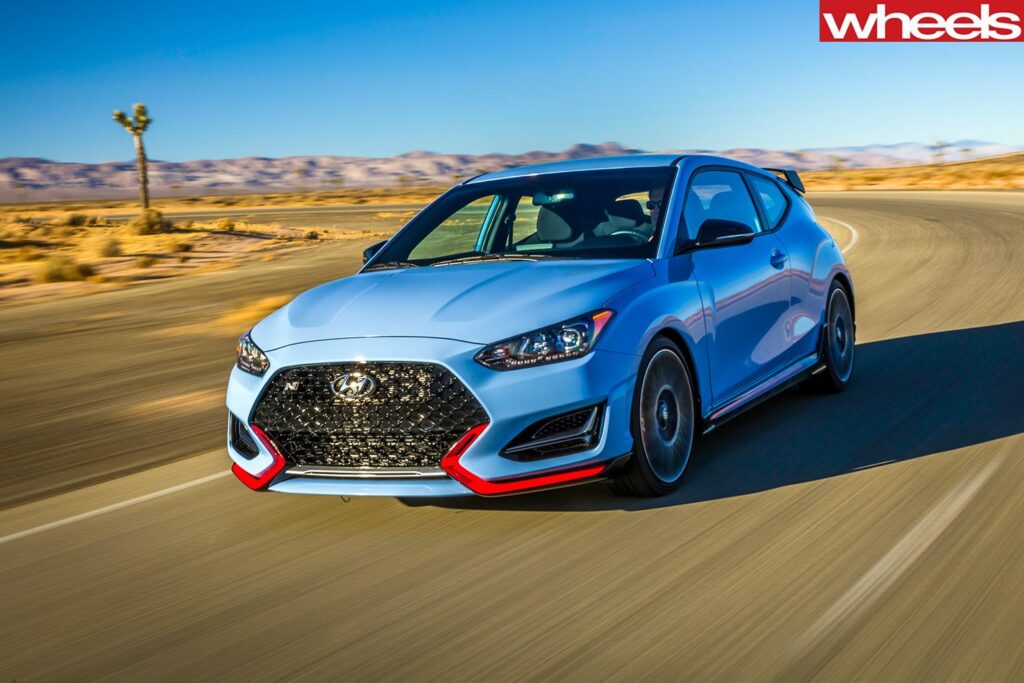2018 Detroit Motor Show Hyundai Veloster N revealed