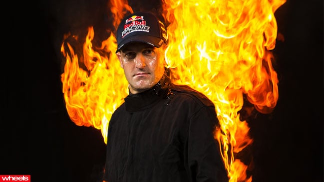 Jamie Whincup, V8 Supercars, burnt, alive, wheels, new era, 2013, new, pictures, video, unveiled, released, review, test drive, driven, interior, badge, engine, wheels, speed, price