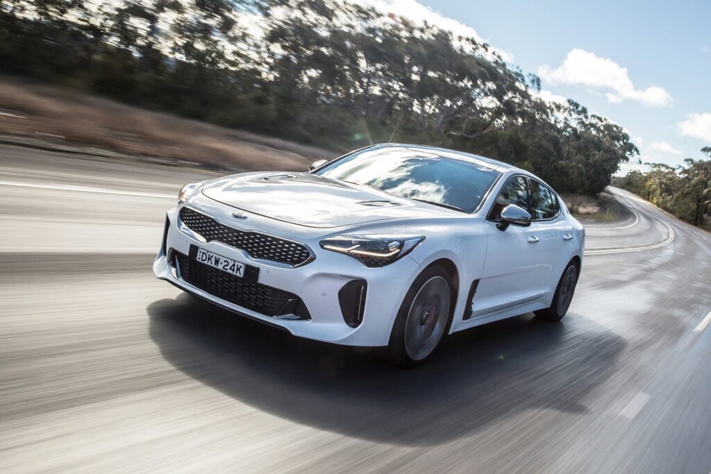 2017 Kia Stinger 330Si quick review