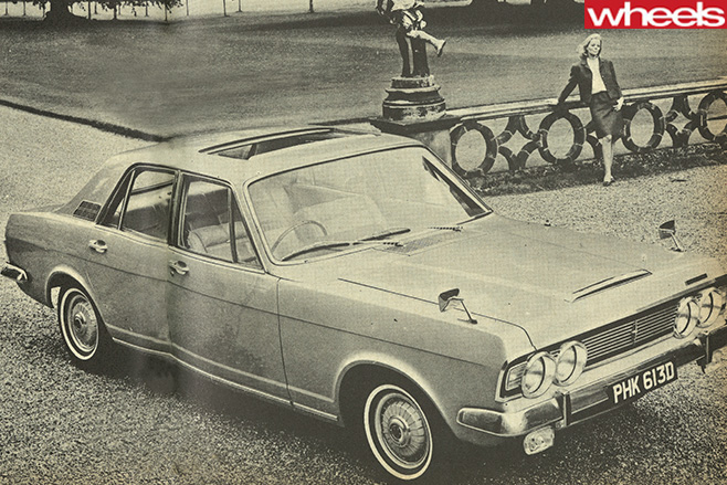 Four -door -sedan -car
