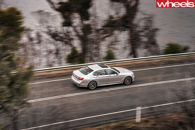 BMW-7-Series -top -side -driving