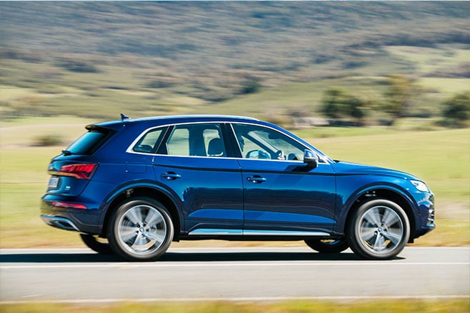 Audi Q5 action profile